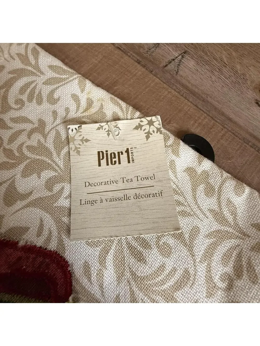 Pier 1 Imports Christmas Golden Retriever/Lab Tea/Hand Towel  Embroidered NWT